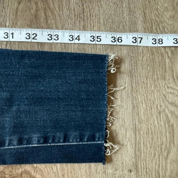 NWT Agolde Sophie Crop Midrise Skinny Women’s 24 2 XS Dark Wash Frayed Hem - Picture 6 of 14